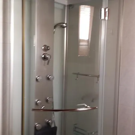 Osho Vendeghaz Apartament *